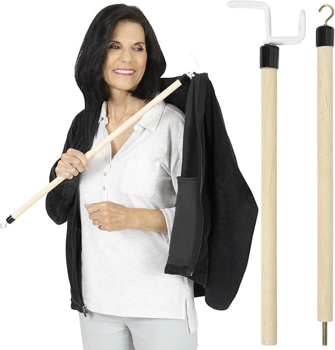 Vive dressing stick with zipper puller